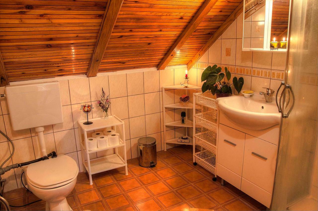 Apartman Maryla Ratkovica Exteriör bild